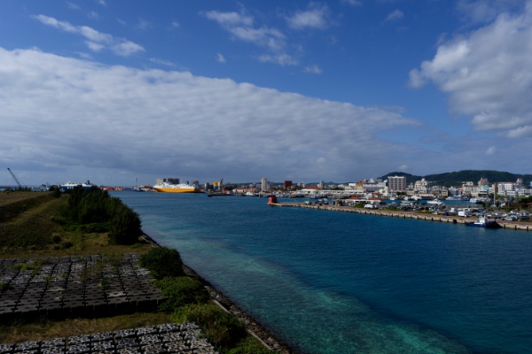サザンゲートブリッジからみた港